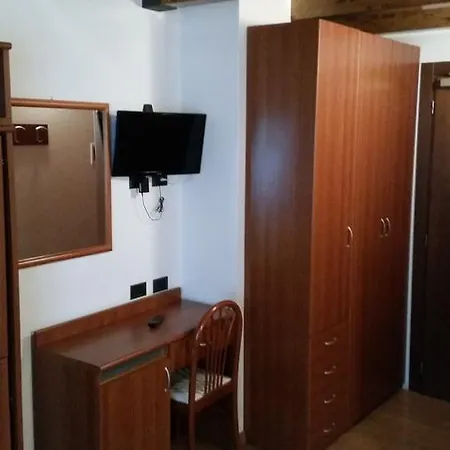 فندق Ristorante Sciatori بيفيبلاغو