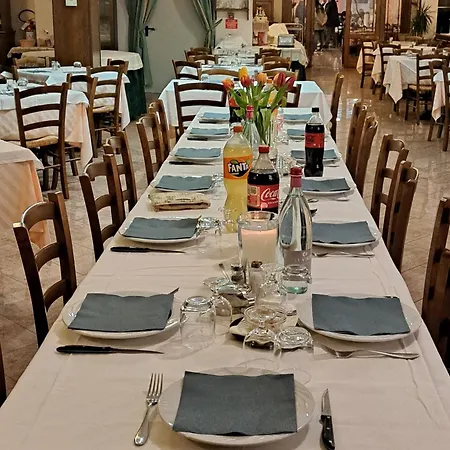 Hotel Ristorante Sciatori Pievepelago