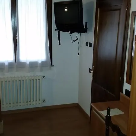 Ξενοδοχείο Ristorante Sciatori 3*