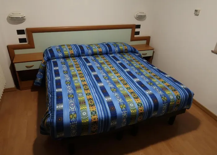 מלון Ristorante Sciatori 3*